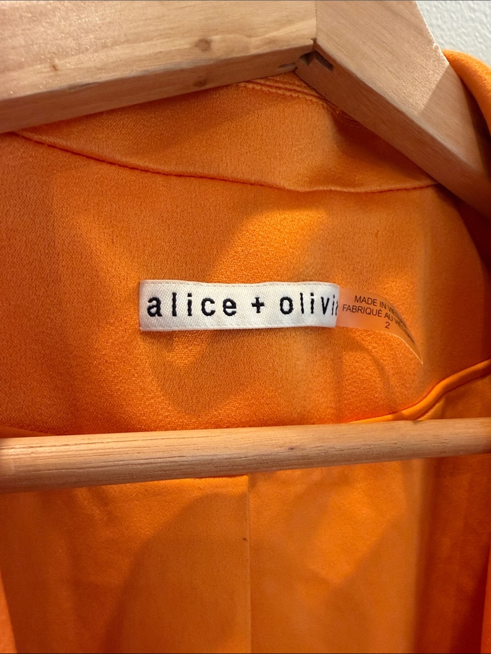 Alice + Olivia Orange Single-Button Blazer | Size 2 - Picture 4 of 14